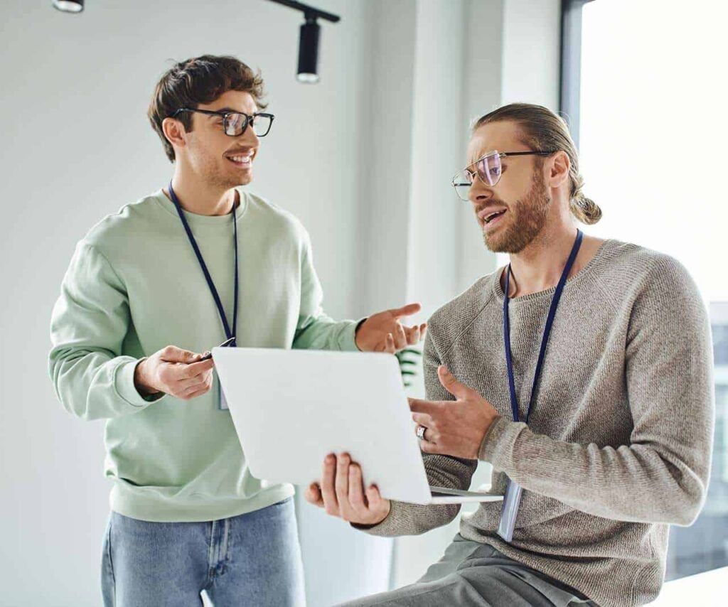 optimistic designer in eyeglasses discussing start 2023 11 27 04 51 41 GEDEV3K 1